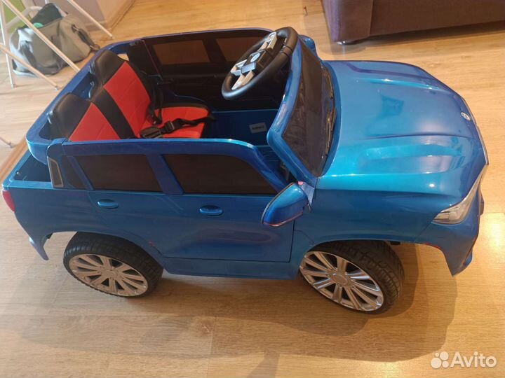 Детский электромобиль бу