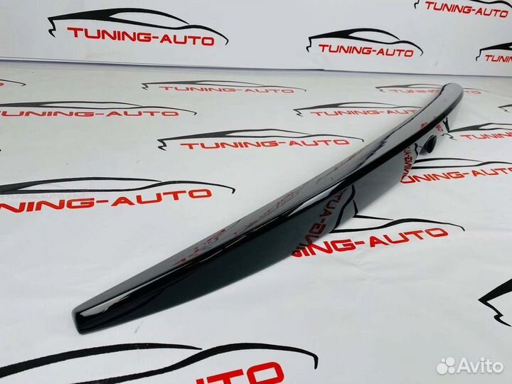 Спойлер Toyota Land Cruiser Prado 150 Y3927