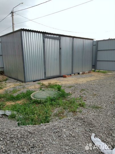 Гараж-пенал Хозблок из металлопрофиля