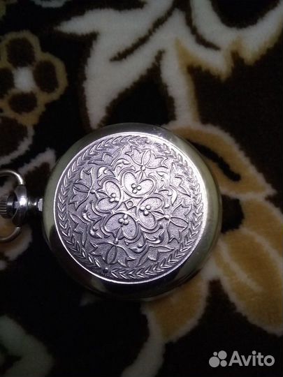 Часы карманные молния