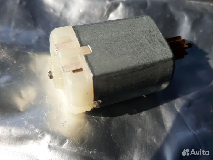 Электро моторчик электозамка