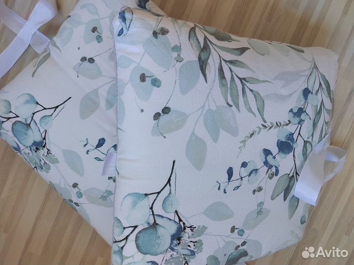 Бортики в кроватку