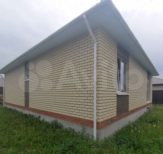 Дом 100 м² на участке 5 сот.