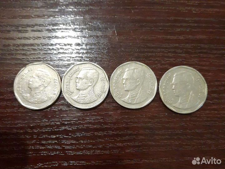 Таиланд за 4шт