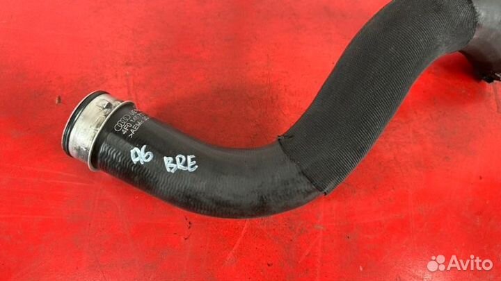 Патрубок интеркулера Audi A6 C6 2.0 BRE TDI 2006