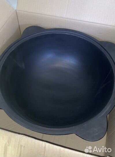 Казан чугунный 12 литров, новый плоское дно