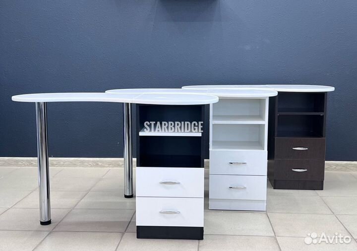 Стол для мастера маникюра