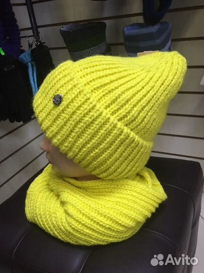 Комплект шапка и снуд, варежки женский