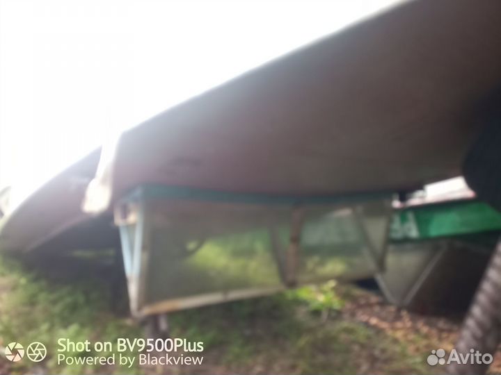 Лодка Днепр