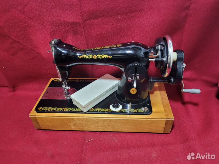 Швейная машинка Подольск 2м 100штук