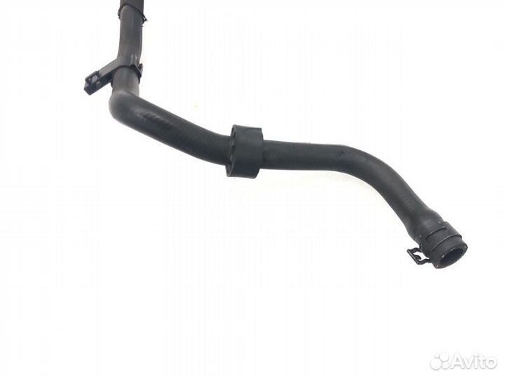 Патрубок системы охлаждения Volkswagen Jetta 1K2