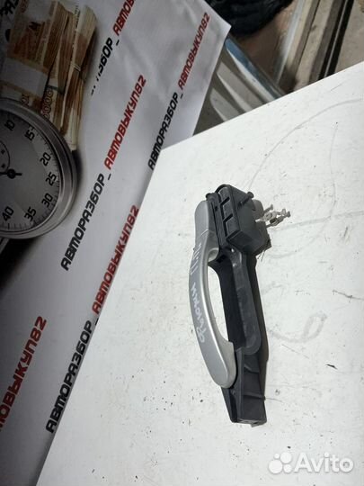 Ручка передняя правая Ford Fiesta Fusion