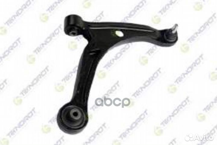 Рычаг в сборе с шаровой и сайлентблоками нижний