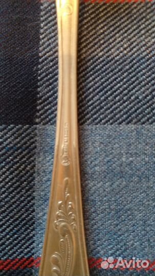 Столовые приборы