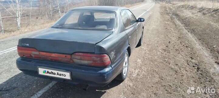 Toyota Vista 2.0 AT, 1992, 300 000 км