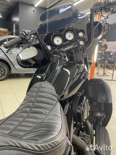 Harley Davidson Street Glide Black