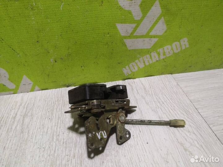 Замок двери передней левой Шкода Фелиция