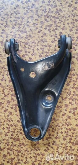 Рычаг передний правый renault