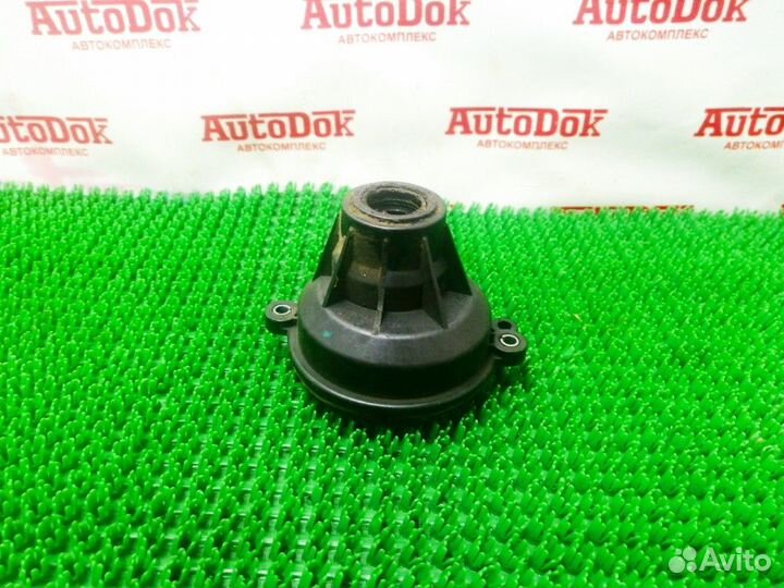 Крышка распределителя рулевой рейки (LHD)