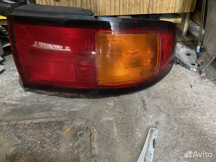 Стоп сигнал Toyota Scepter