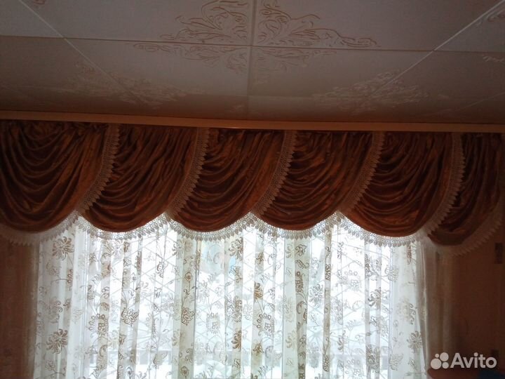 Продаю ламбрикен