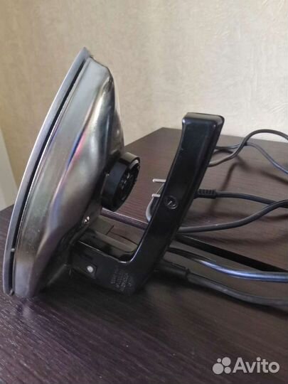 Утюг дорожный