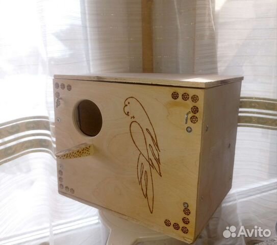 Гнездо, домик для попугаев, кореллов