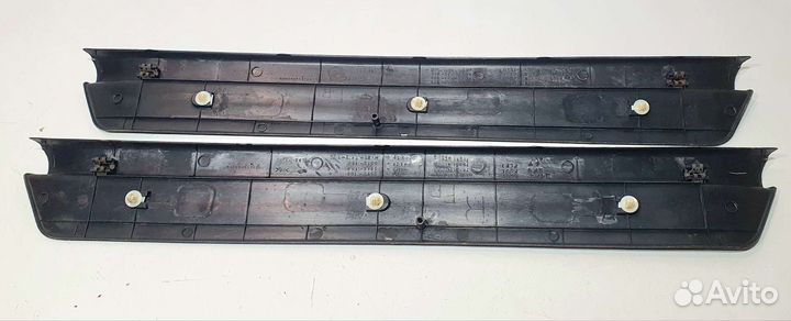 Накладки порqога внутренние пер. Nissan Maxima A32