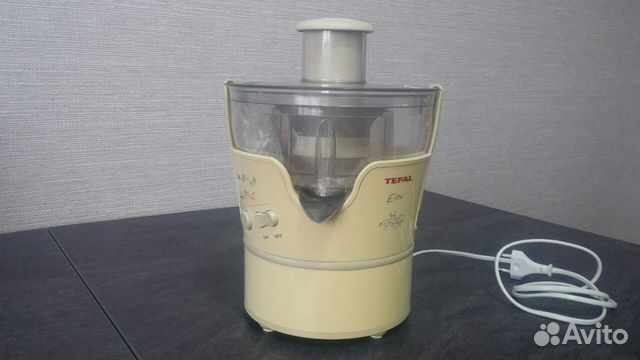 Соковыжималка tefal elea. Соковыжималка тефаль elea duo. Соковыжималка tefal elea. Tefal ze7001 ekeaсоковыжималка мощность. Tefal ze7001 elea соковыжималка мощность.