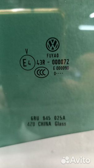 Стекло заднее левое Volkswagen Polo седан 2010