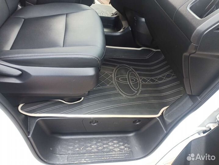 Коврики Toyota Hiace