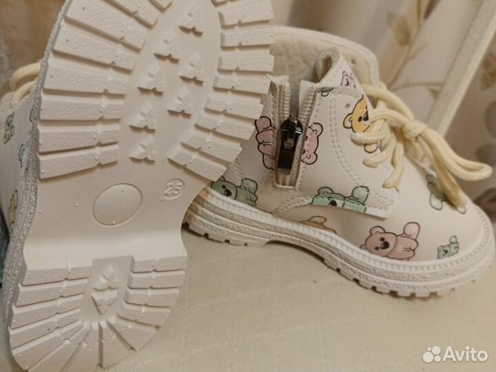 Ботинки весна для девочек новые 25 размер