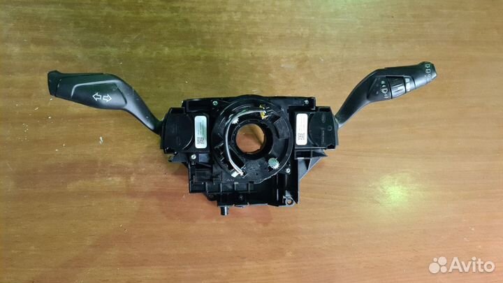 Подрулевой переключатель Ford Focus 3