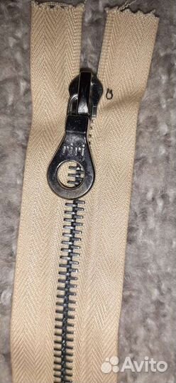 Riri молния длина 22 см Швейцария