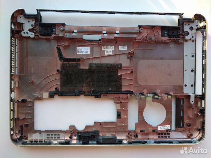 Поддон для ноутбука Dell 5521