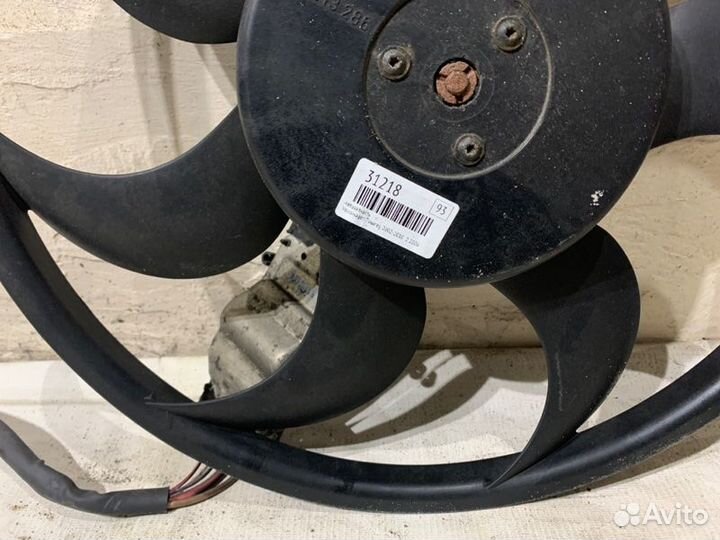 Вентилятор радиатора Volkswagen Touareg 2002-2010