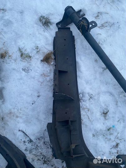 Ланжероны передние ваз 2110