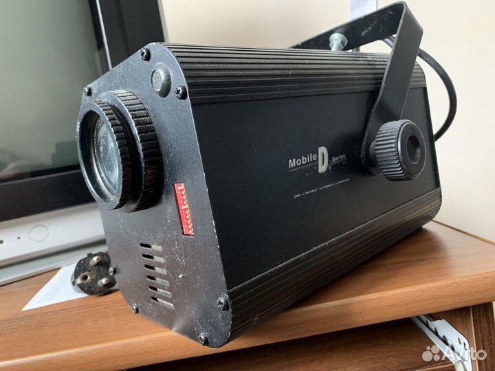 Световой прибор для дискотек