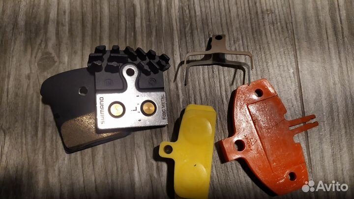 Тормозные колодки Shimano F03C