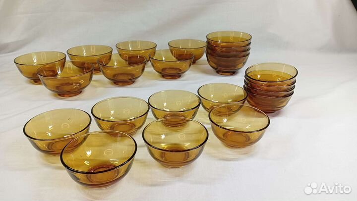 Посуда из цветного стекла