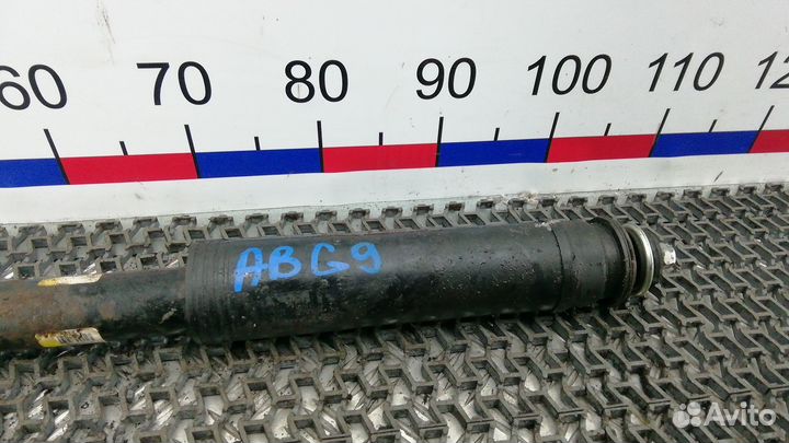 Амортизатор задний Toyota Avensis (T270) III (2008