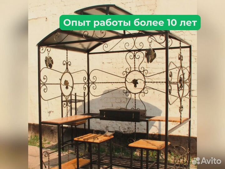 Беседка с мангалом