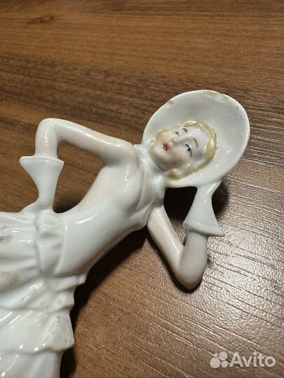 Статуэтка фарфор танцовщица