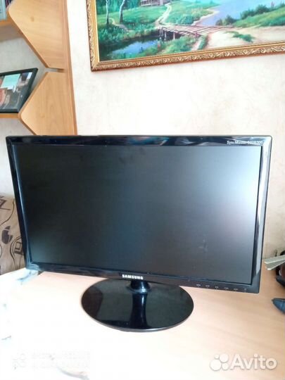 Монитор samsung