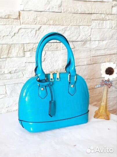 Сумка женская через плечо боулер