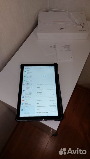 Планшет Huawei MediaPad M5 lite 10'1