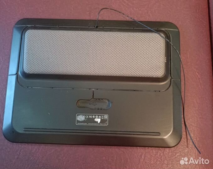 Подставка с охлаждением для ноутбука