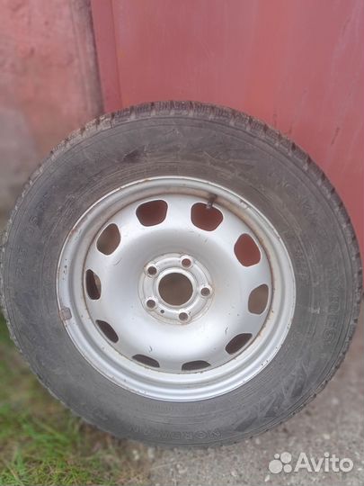 Nokian Tyres Nordman 7 SUV 215/65 R16 102T