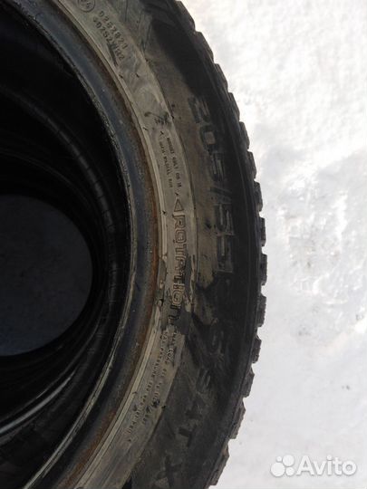 Nokian Tyres Hakkapeliitta 8 205/55 R16 94T