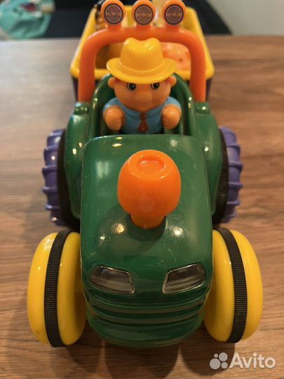 Трактор с прицепом игрушка